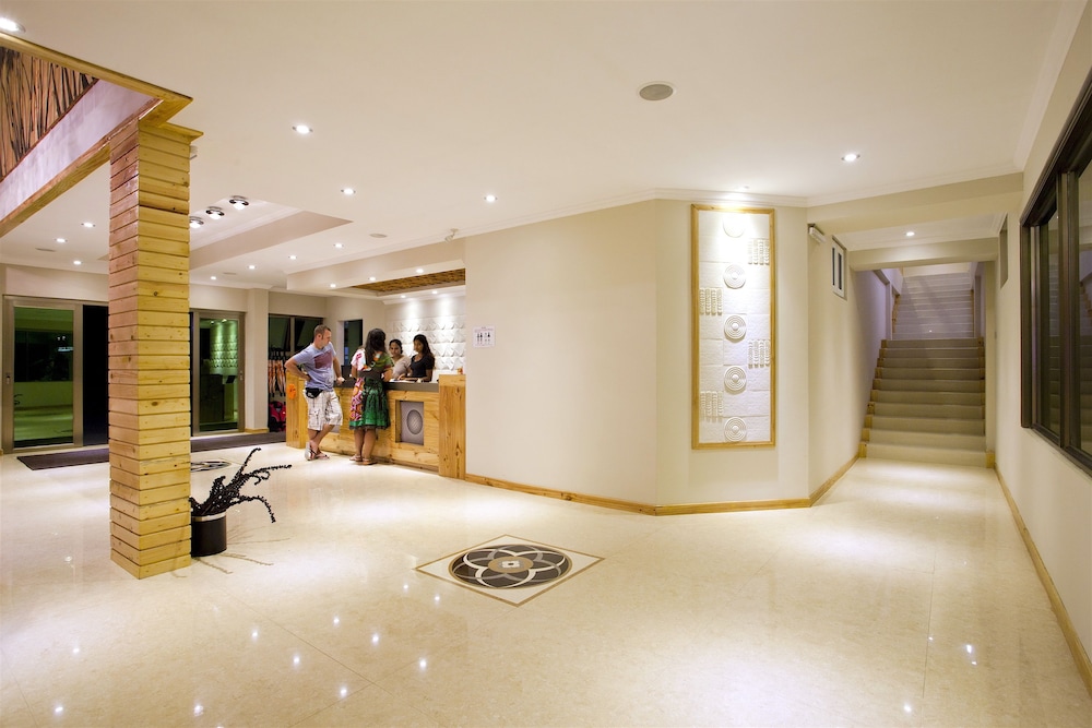 Kaani Beach Hotel 12/59