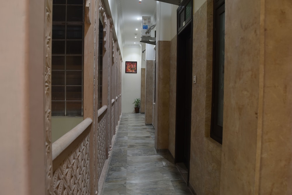 Jaipur Hotel New 25/26