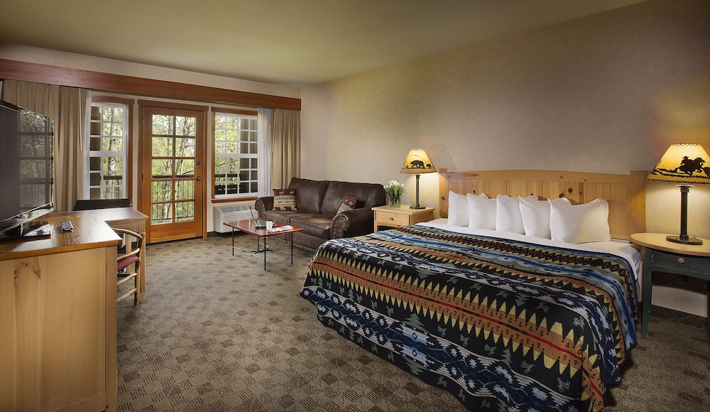 Heathman Lodge 14/48