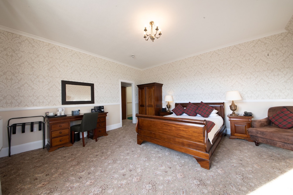Scotlands Spa Hotel 51/95
