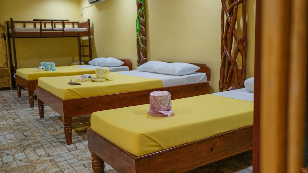 Deep Forest Garden Hotel 29/80