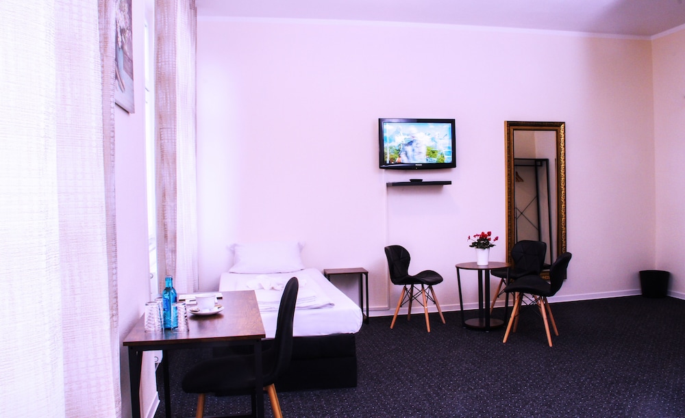 Hotel Karlshorst 54/62