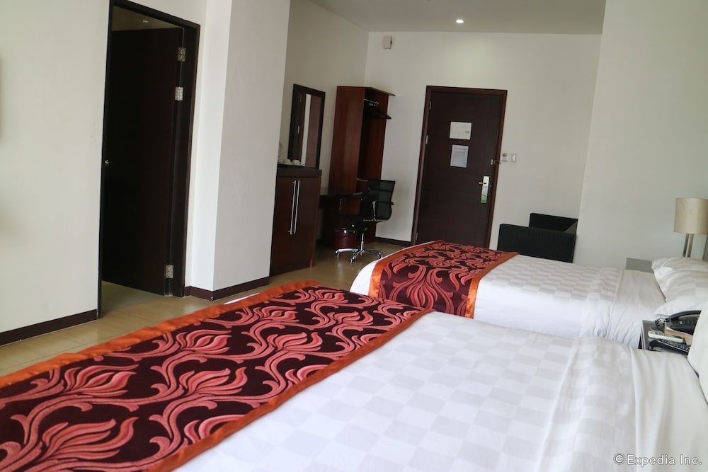 Avenue Suites Hotel 24/65