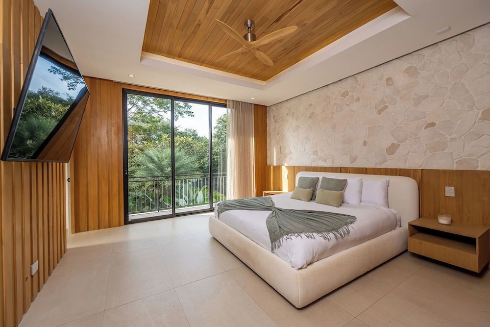 Hacienda Pinilla Vacation Rentals 17/84