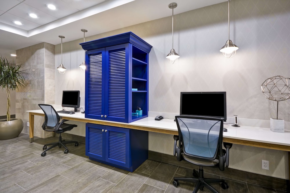 Home2 Suites By Hilton Plano Richardson 51/58