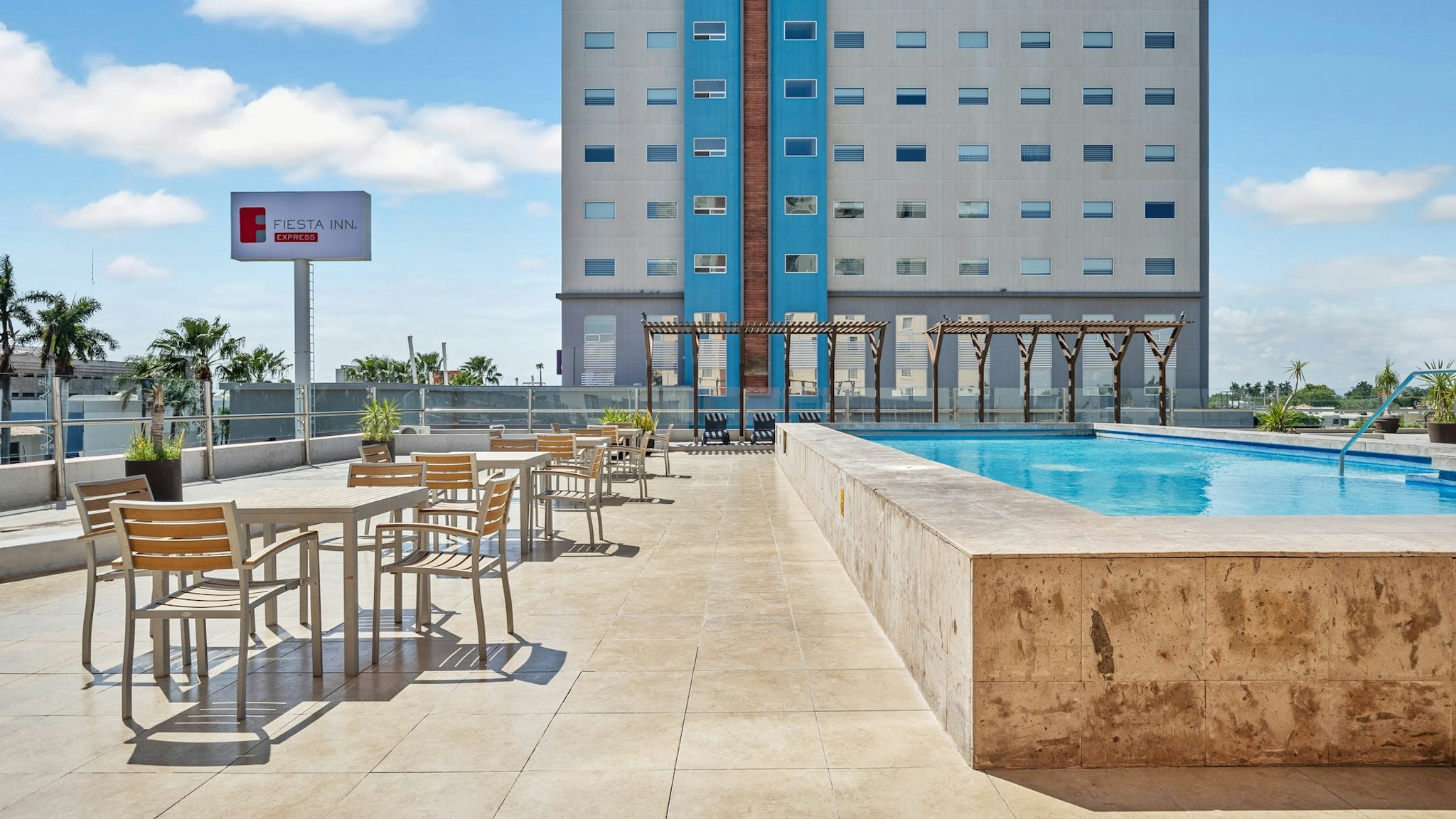 Fiesta Inn Express Ciudad Obregon 11/68