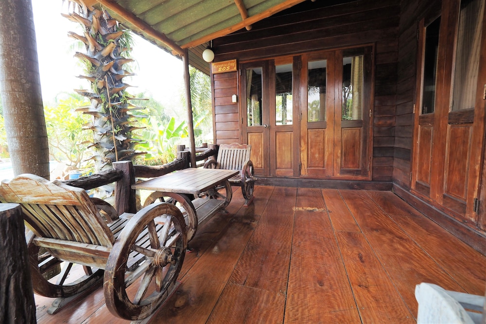 Khaothone River View Resort 42/69