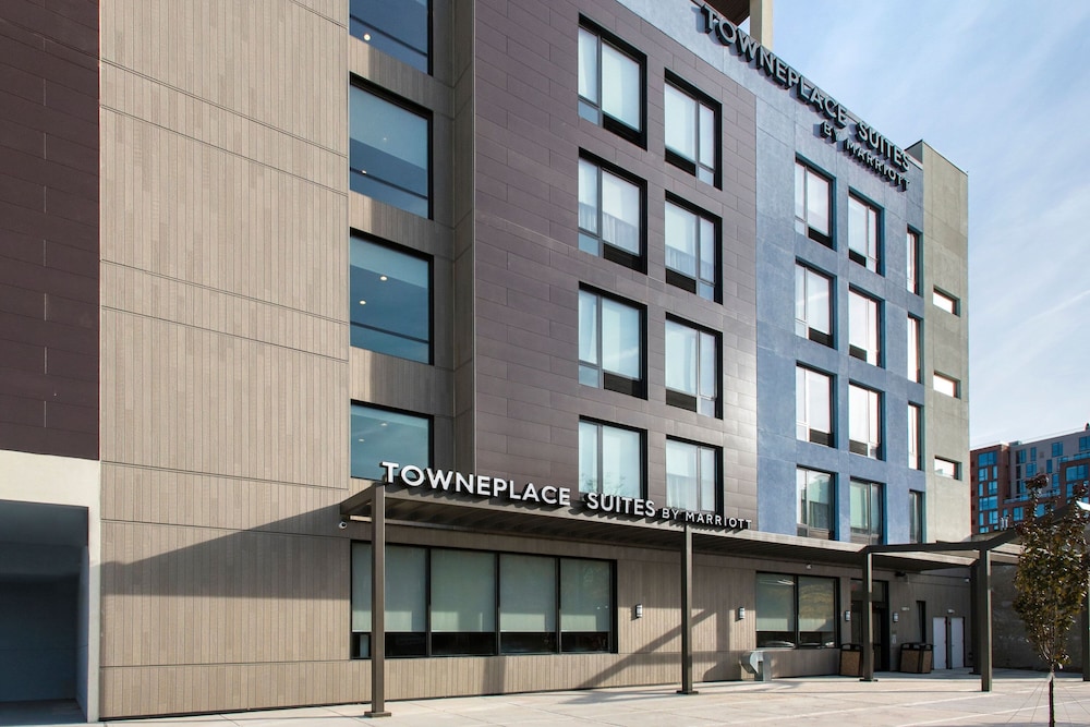 TownePlace Suites by Marriott New York Brooklyn 18/22