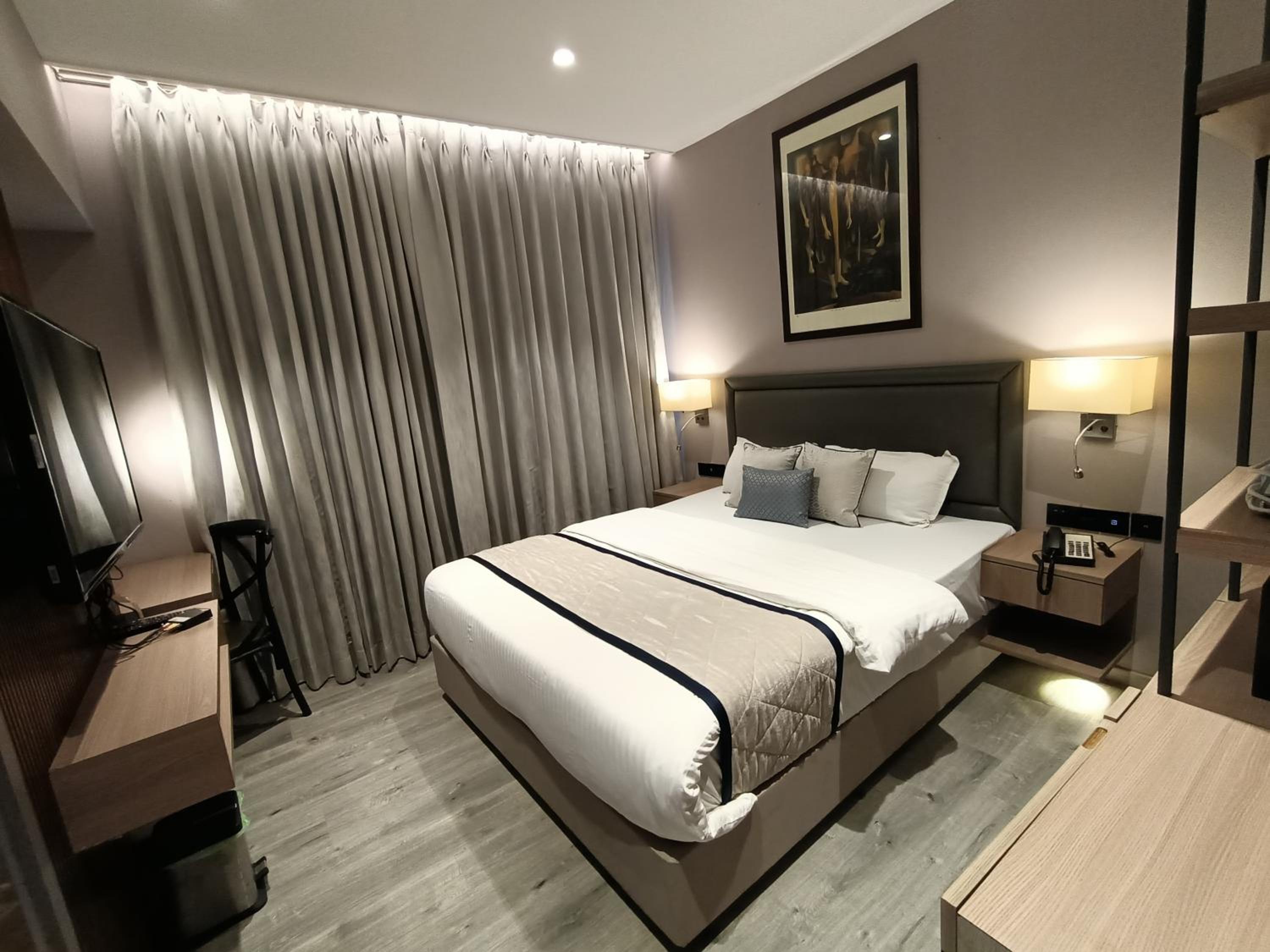 Renovated, Deluxe