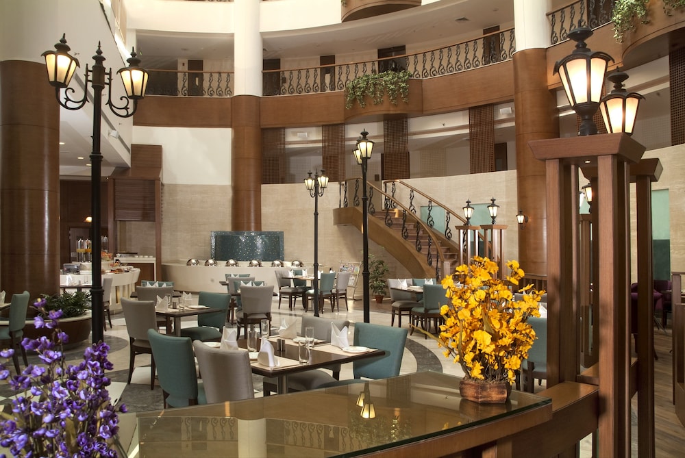 Savoy Suites Greater Noida 39/61