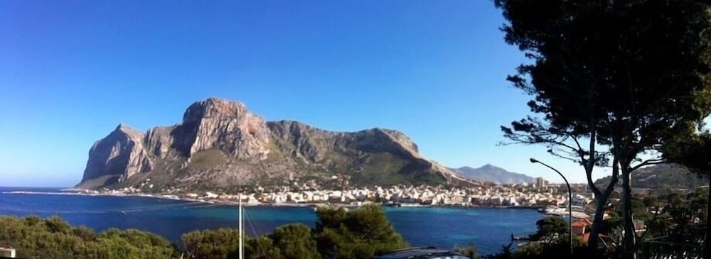 Hotel Bellevue Del Golfo 39/50