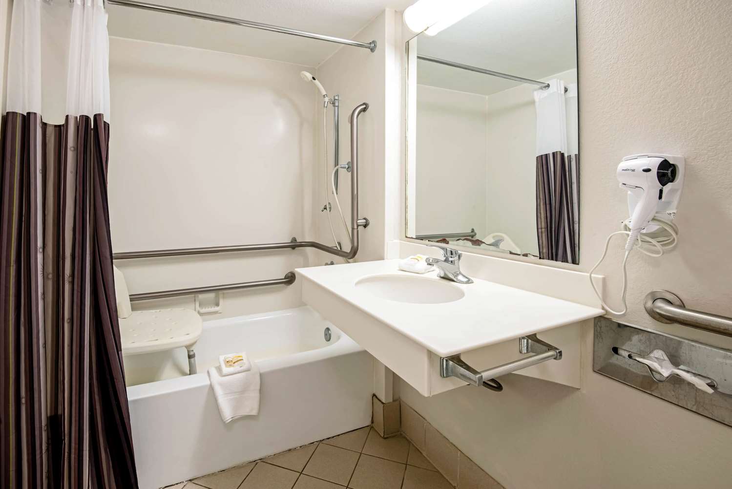 La Quinta Inn by Wyndham Amarillo Mid-City 52/52
