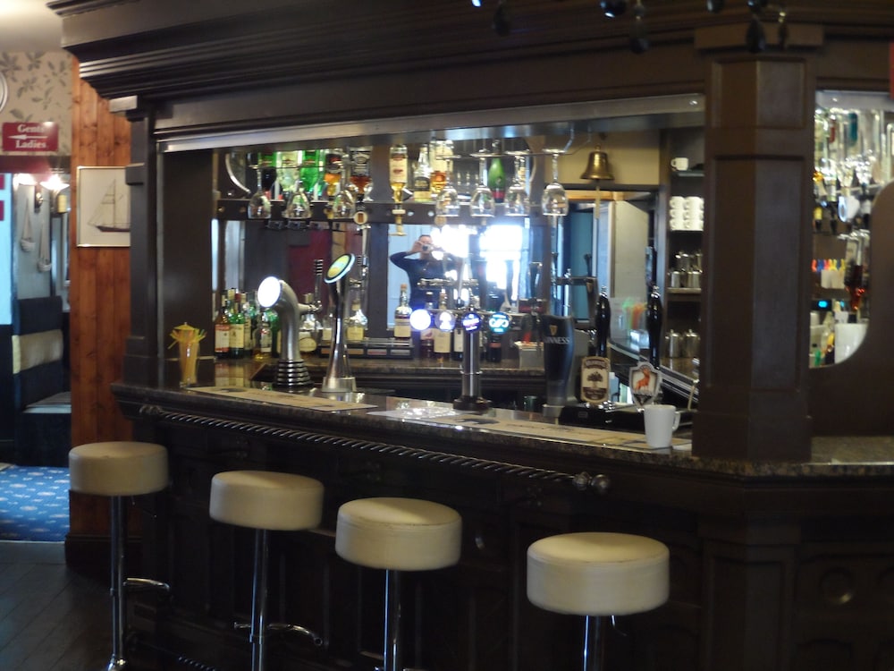 Schooner Hotel 22/37