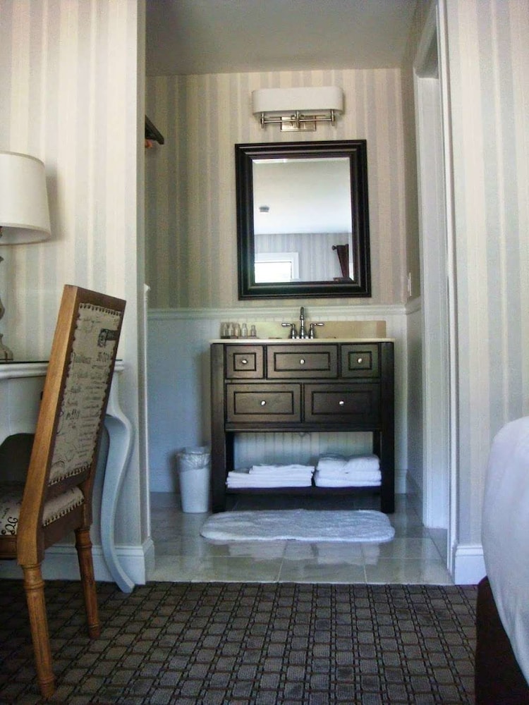 The Milestone Inn 5/5