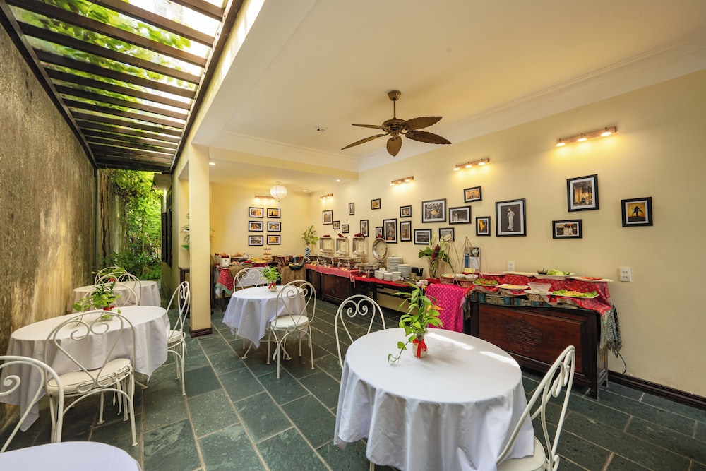 Hoi An Central Hotel 61/73
