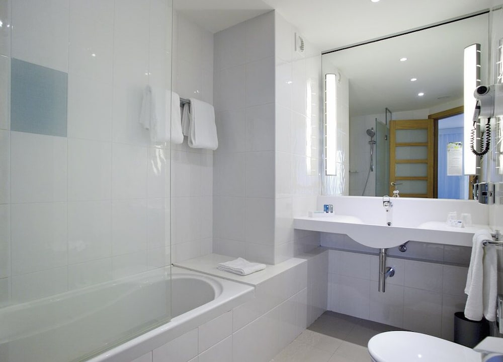 Novotel London Excel 58/60