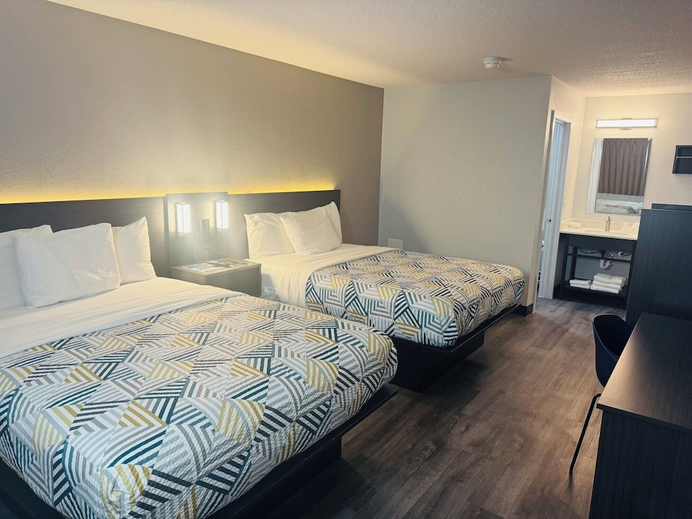 Motel6 Southgate, MI - Detroit 15/60