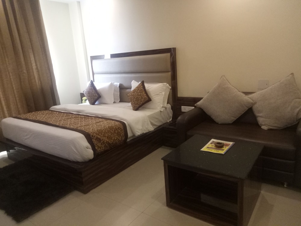 Hotel Nek 32/45