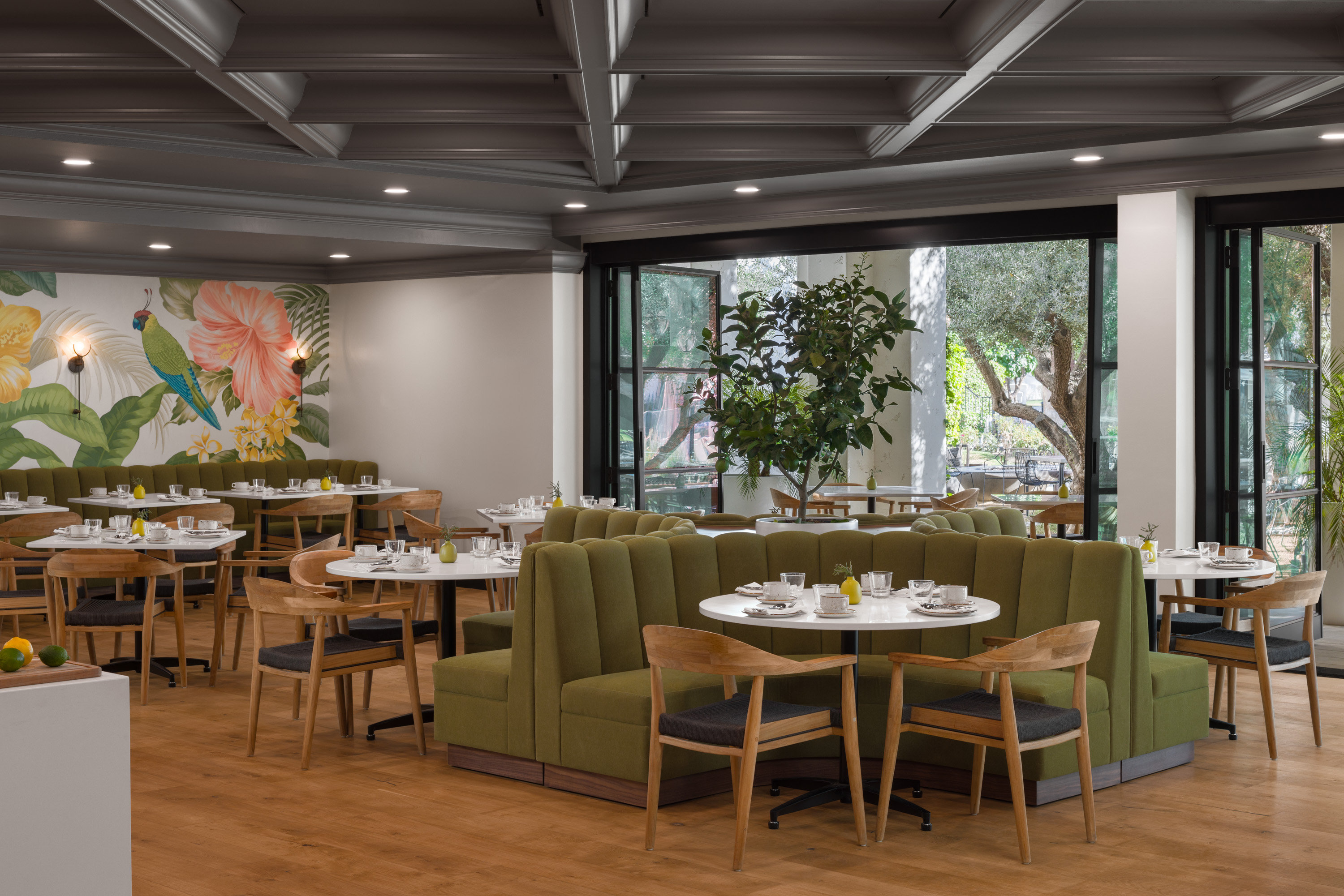 Tommy Bahama Miramonte Resort & Spa 28/41