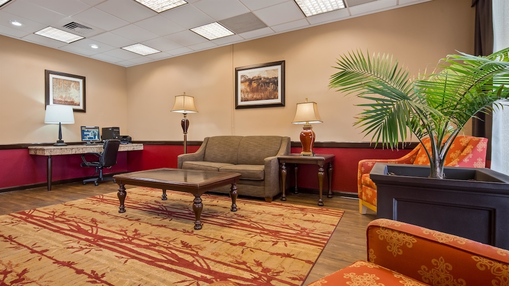Baymont by Wyndham Richmond KY 24/30