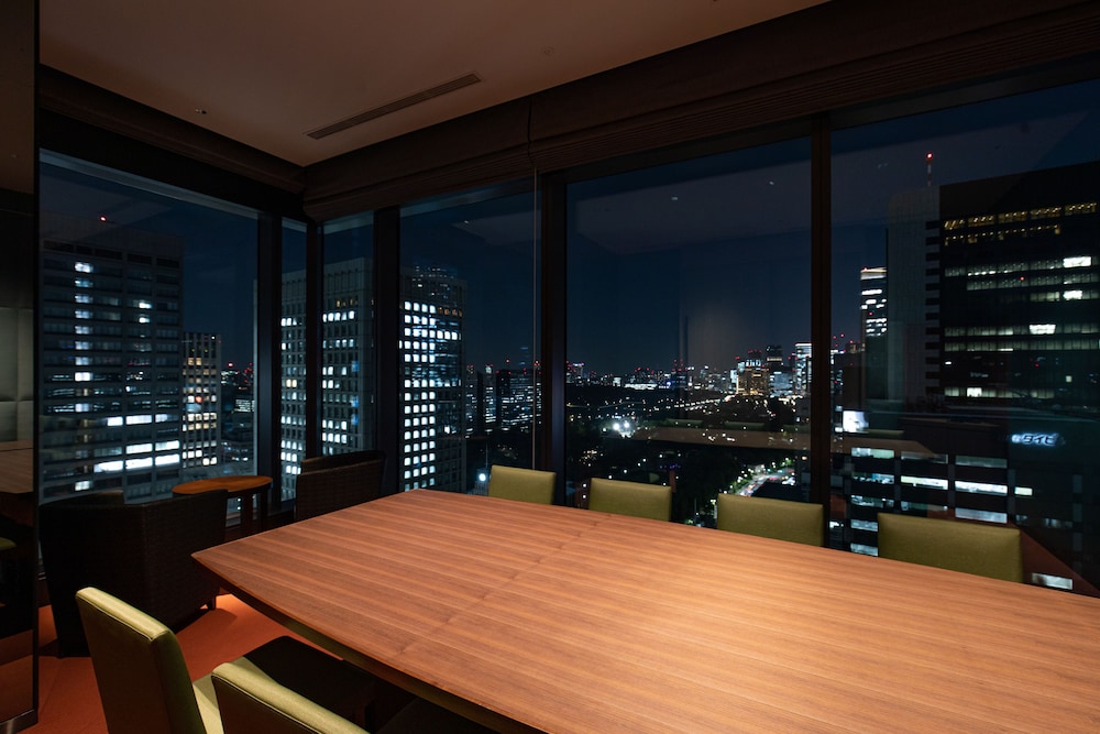 The Blossom Hibiya 56/67
