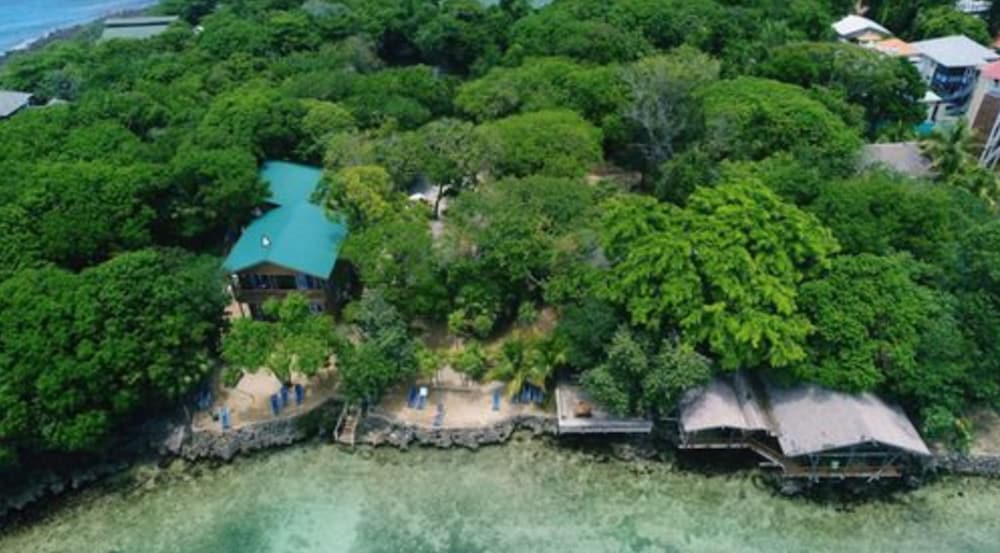 Half Moon Resort - Adults Only photo2