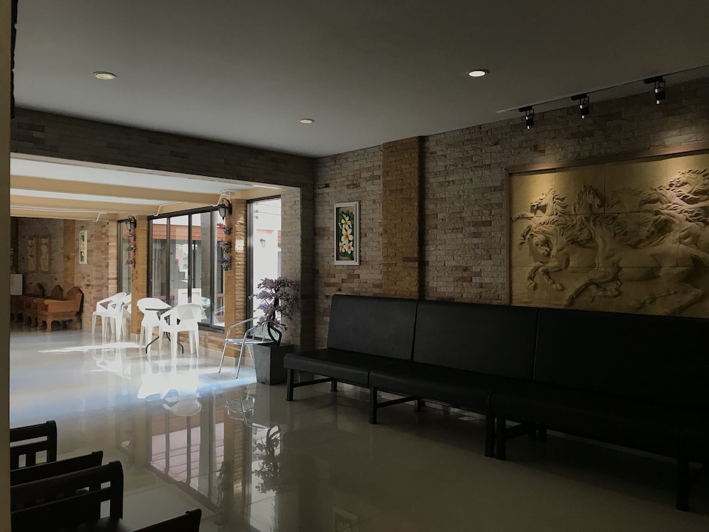 Ton Thong Resort Hotel 5/40