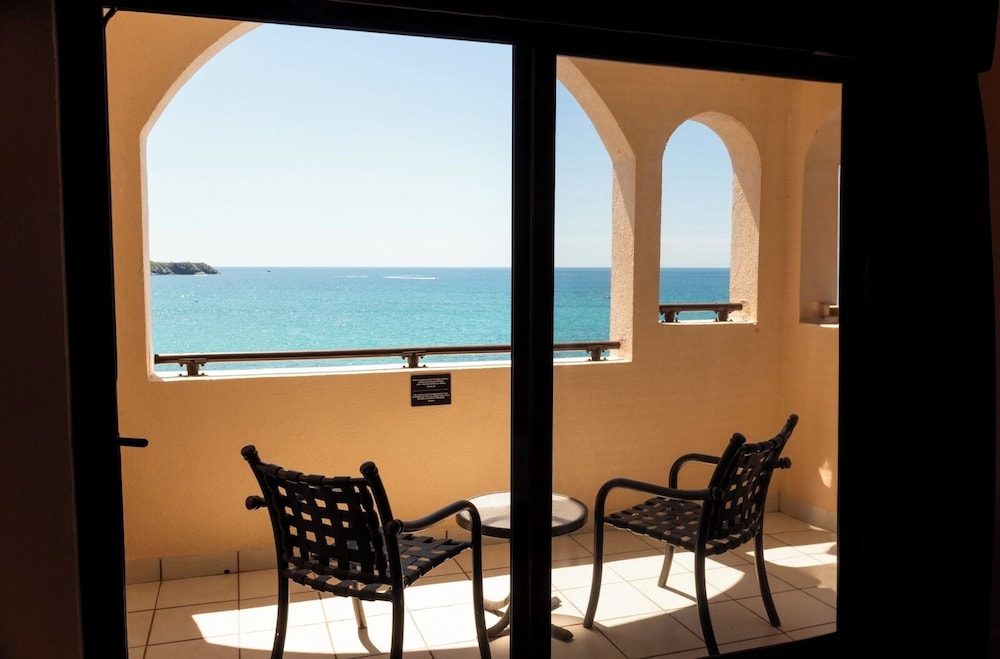 Sea Of Cortez Beach Club 68/72