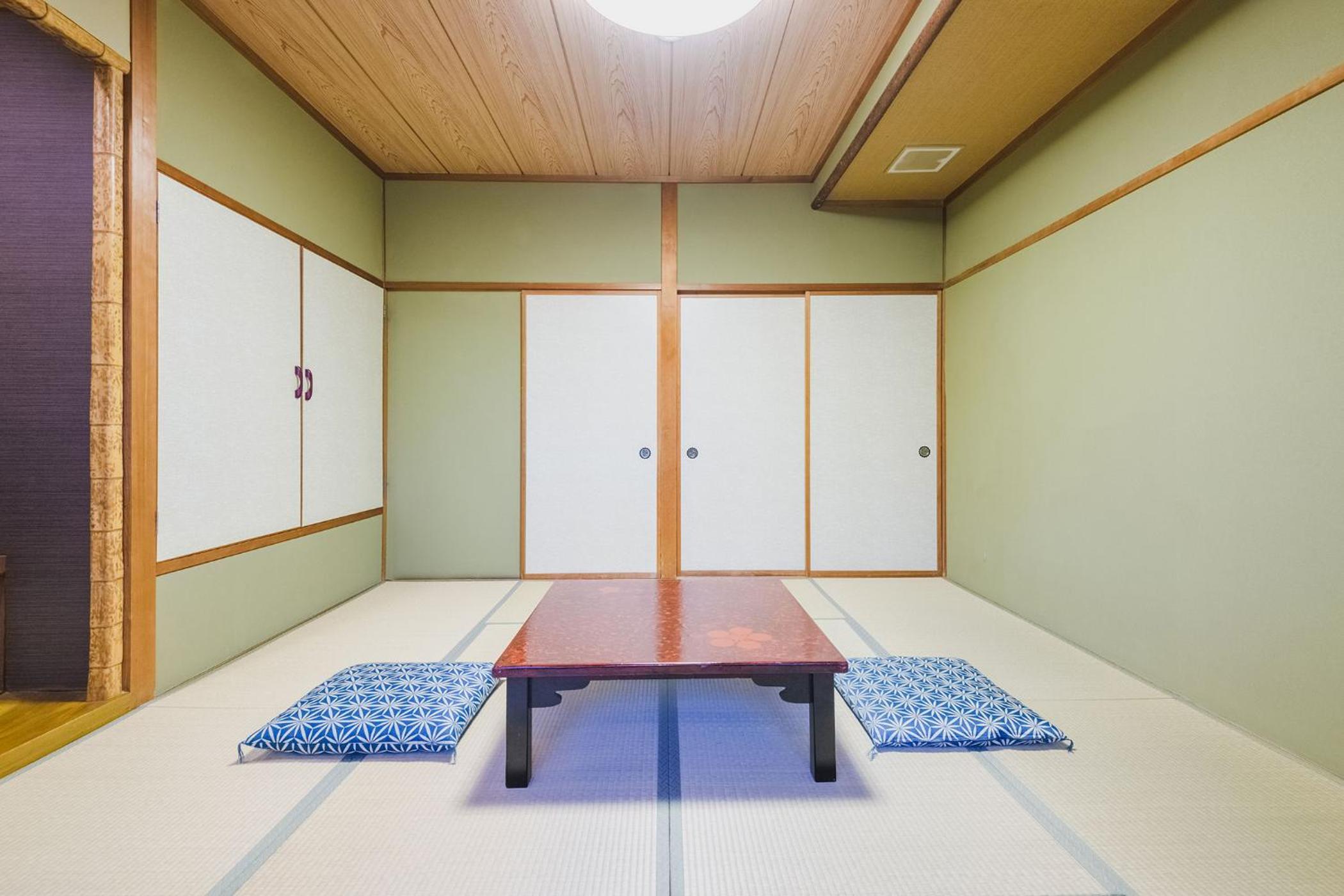 Japanese, Standard, Indoor Bath, Annex