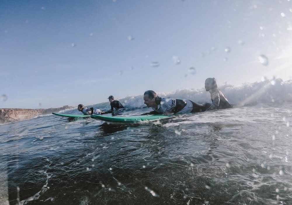 Surfer's Den Ericeira 33/43
