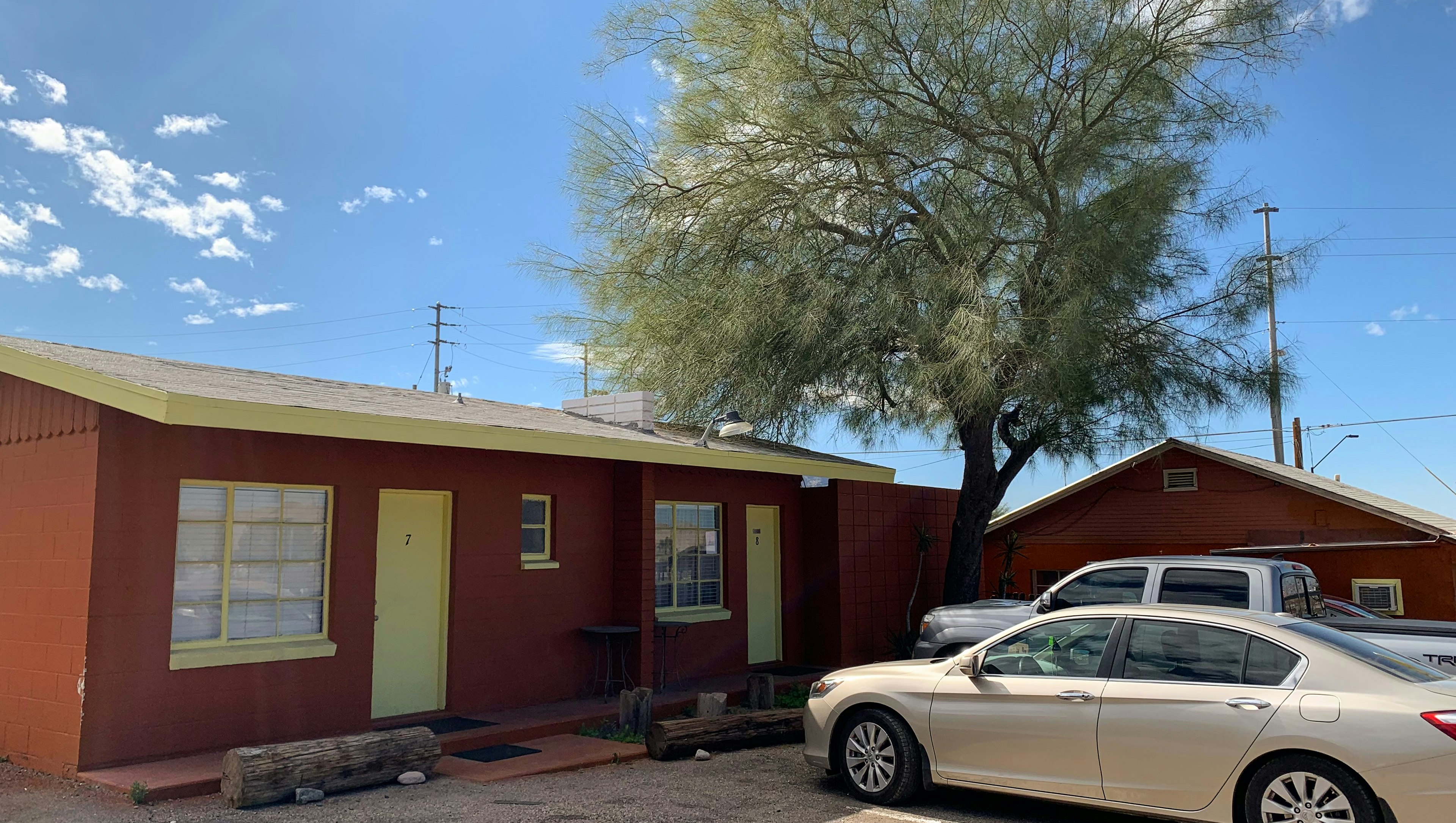 Copper Mountain Motel 1/44