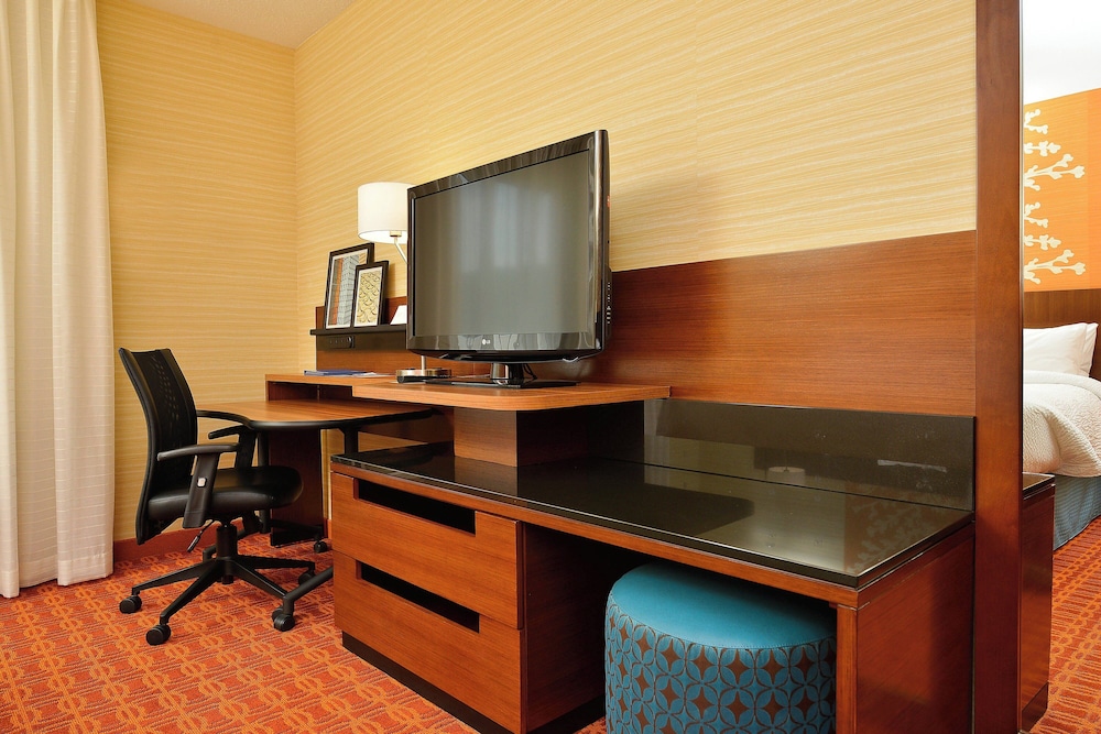Fairfield Inn & Suites Elmira Corning 26/44