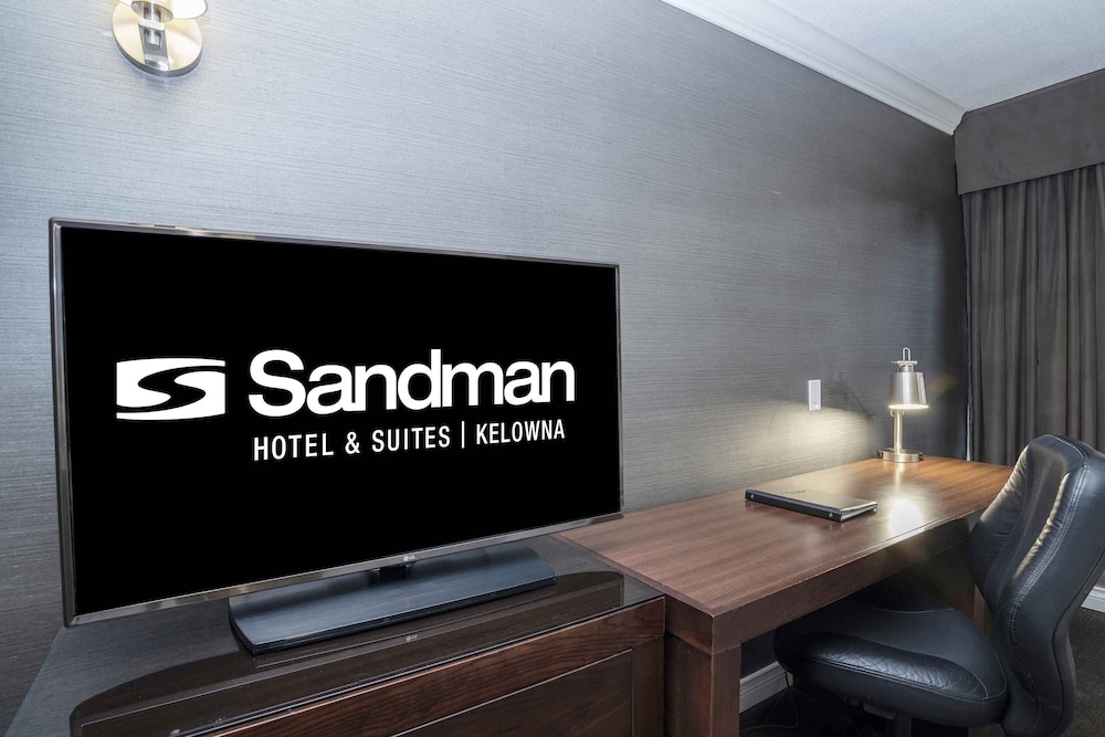 Sandman Hotel Kelowna 31/50