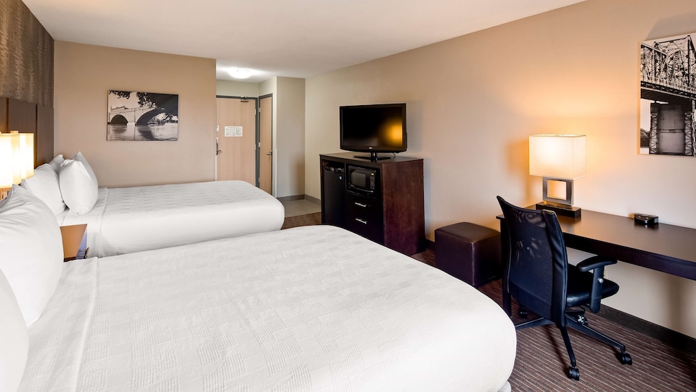 Best Western Pearl City Inn 13/33