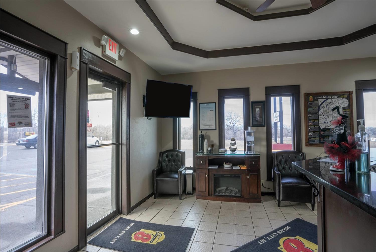 Super 8 by Wyndham Miles City 6/37