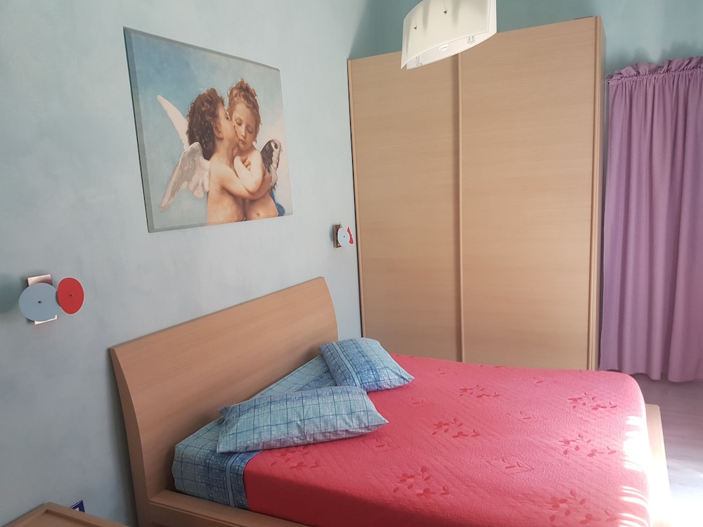 2 BEDROOMS, SUPERIOR, APARTMENT