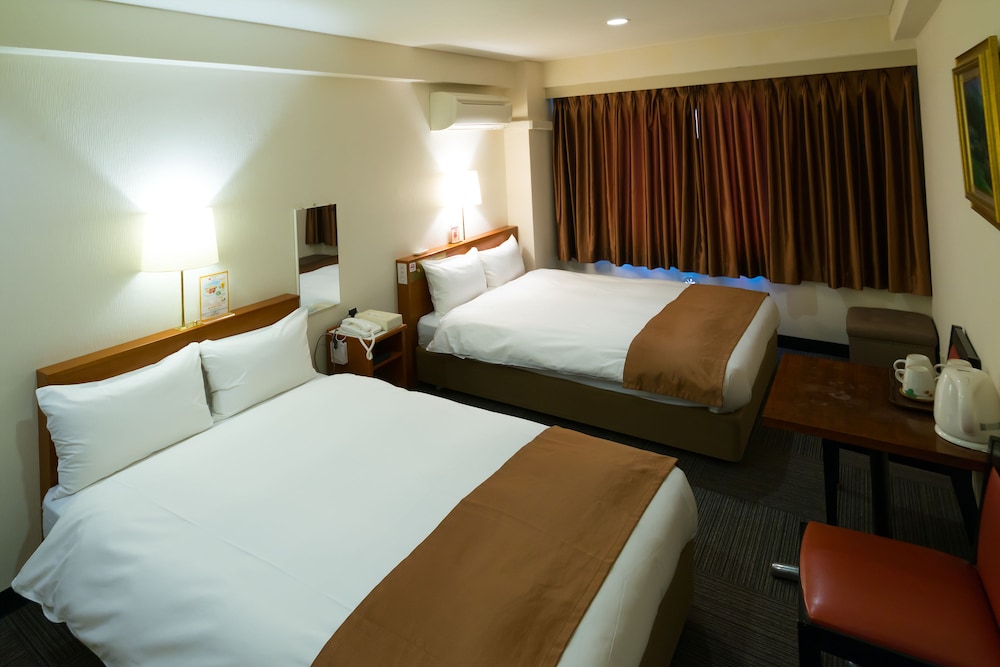 TOKYO PLAZA HOTEL 25/49