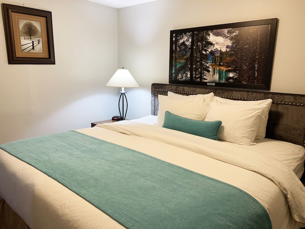 Tonquin Inn Jasper Hotel 15/37