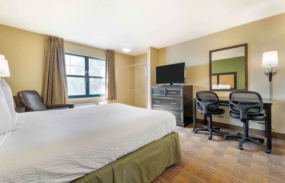 Extended Stay America - St. Louis - O Fallon Il 15/41
