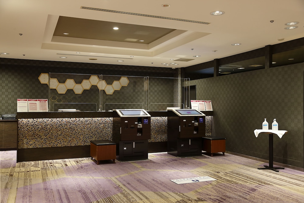 Kyoto Tower Hotel 9/60
