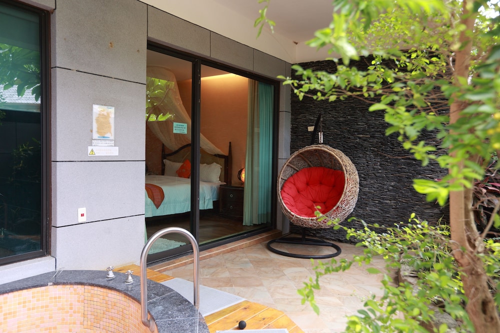 The Mudan Hot Springs Resorts and Villa 9/45