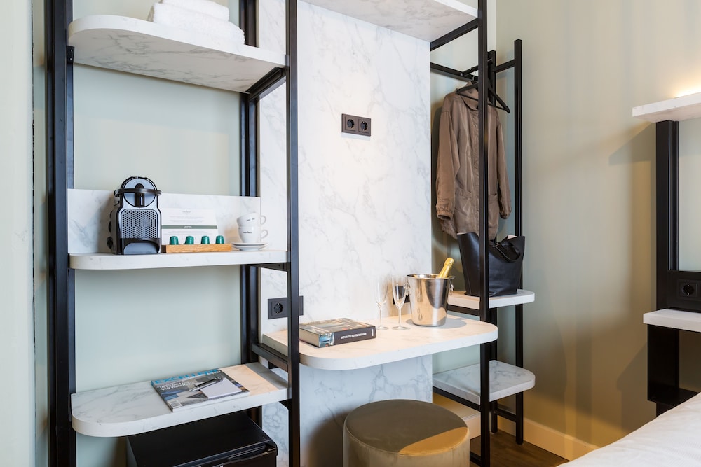 Boutique Hotel Lumiere 18/28