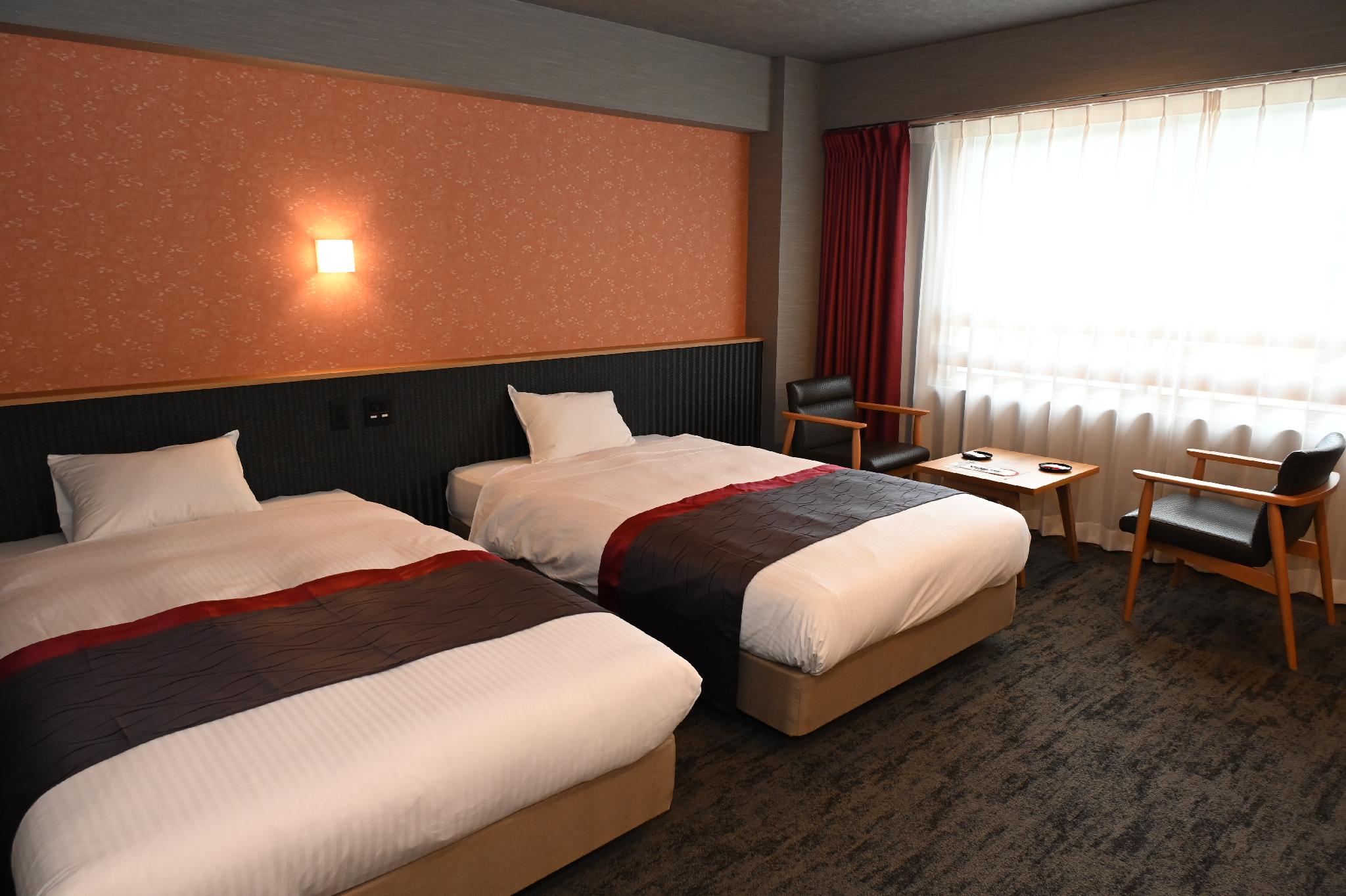 Standard, Twin Beds, Main Building