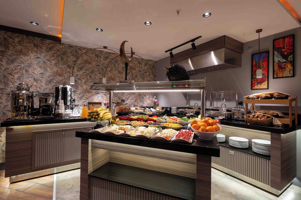 City Asya Hotel 33/38