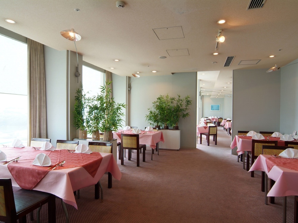Crown Palais Kitakyushu 30/46
