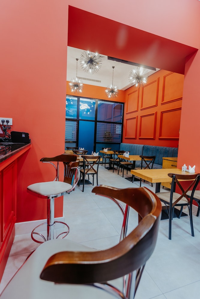 Callisto Hotel 47/54