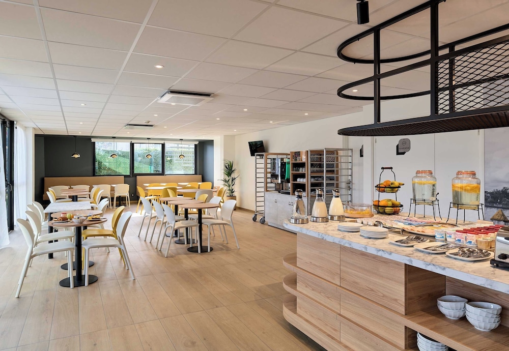 B&B Hotel Paris Vitry-sur-Seine 3 stars 46/55
