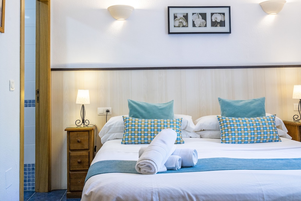 Hotel Elcano 16/70