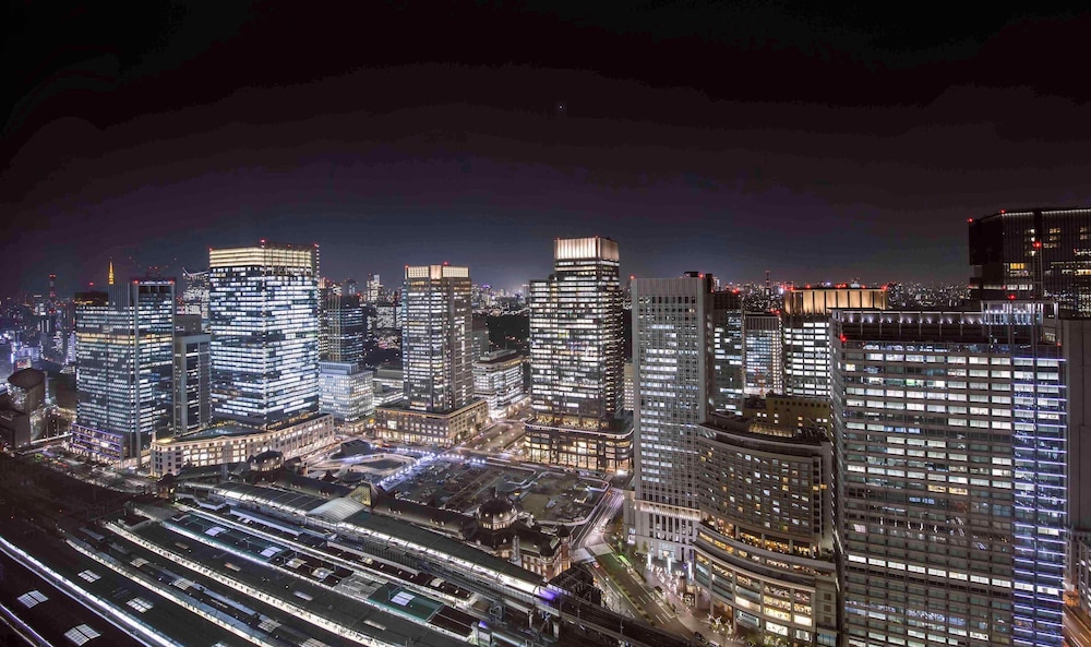 Shangri La Tokyo 2/74