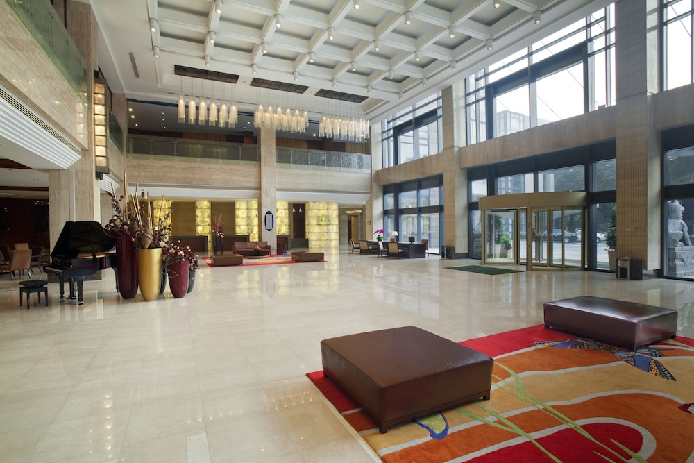 Holiday Inn Temple Of Heaven 7/61